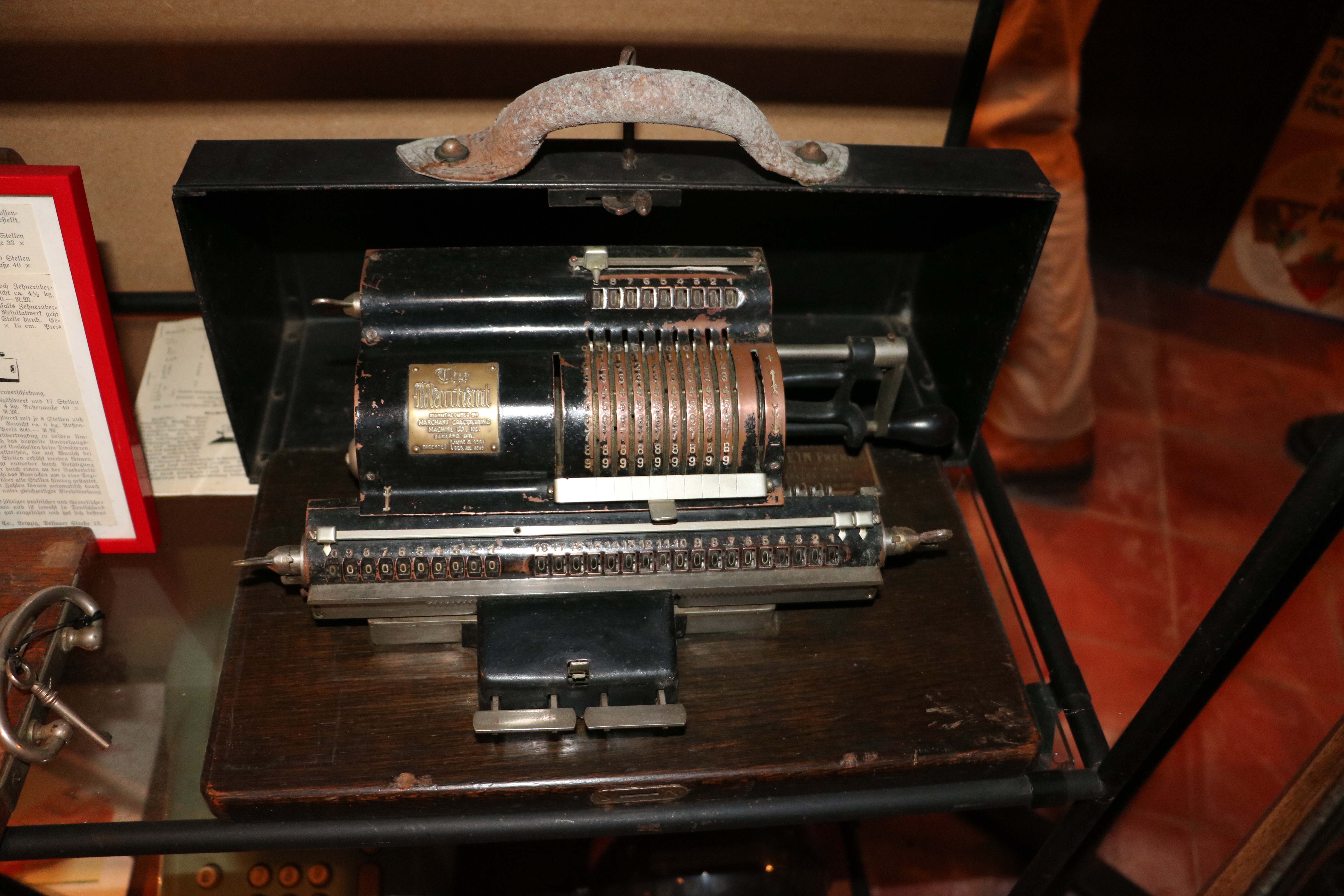Musée privé à vendre 150 machines à écrire depuis l'origine