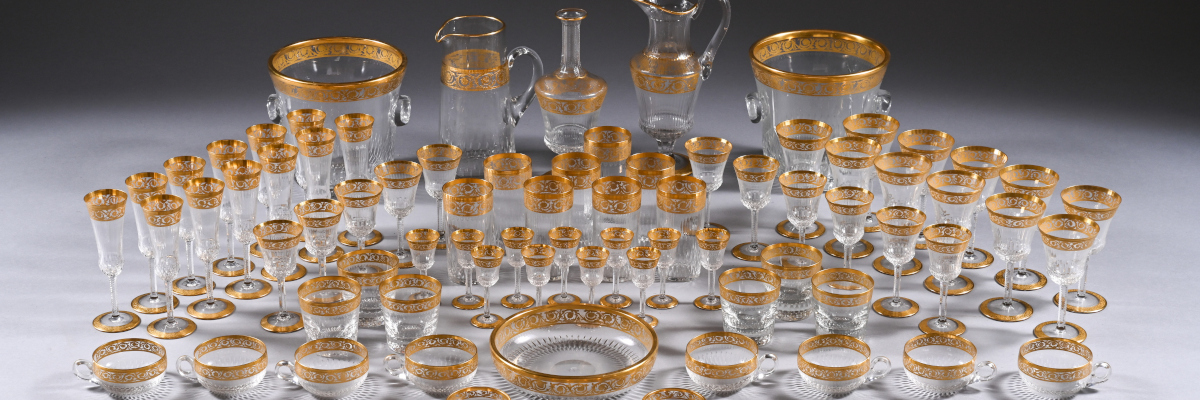 MOBILIER ET OBJETS D'ART 